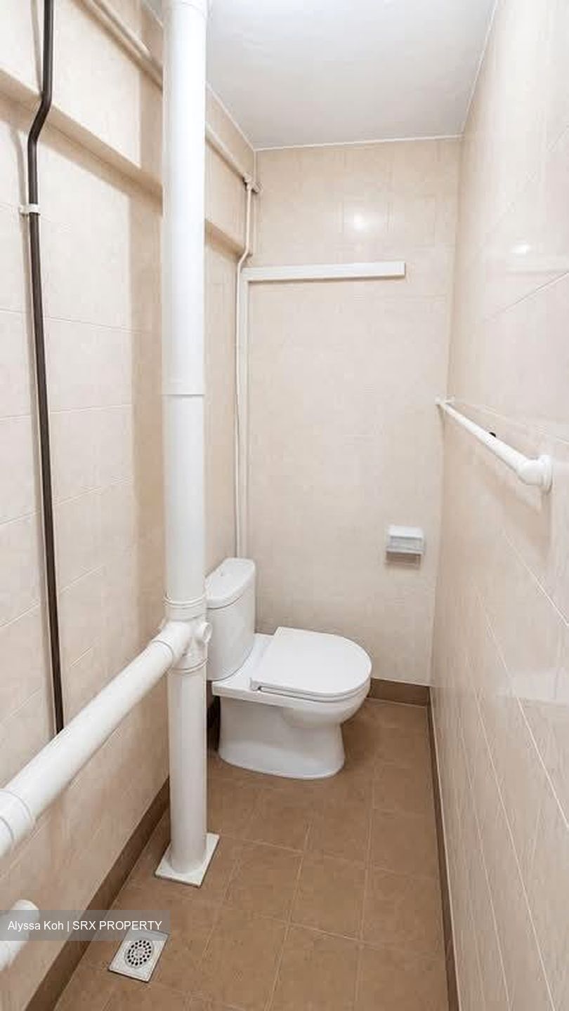 Blk 38 THE BEO CRESCENT (Bukit Merah), HDB 2 Rooms #581874311